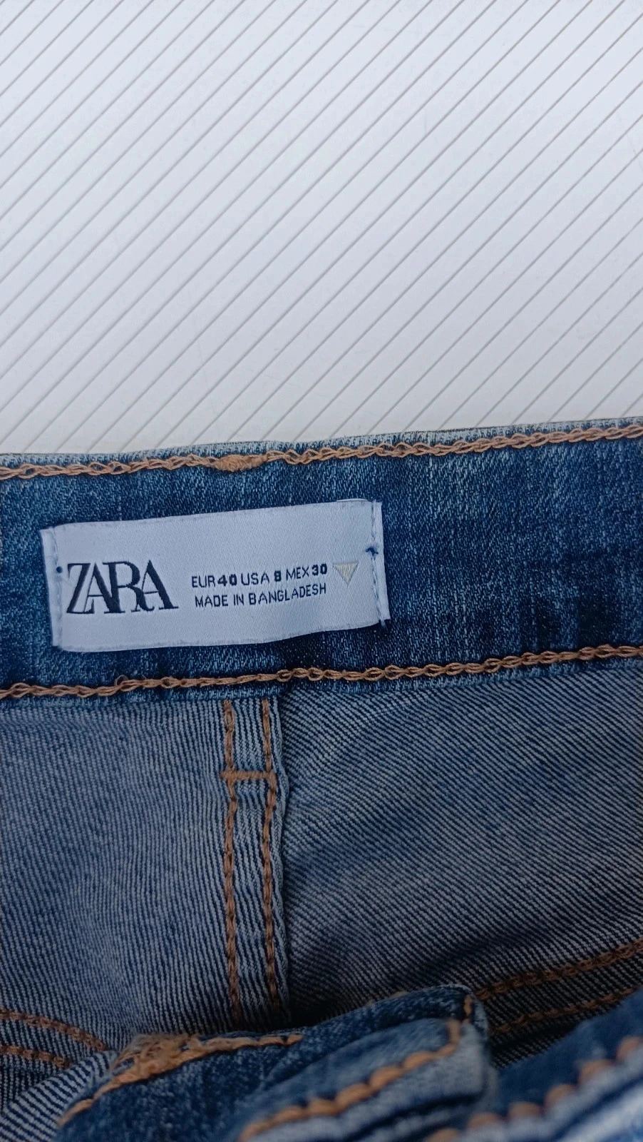 Calças jeans Zara Tamanho 40 (EUR) Slim/Reto Lavagem Média 💜 – photo 5